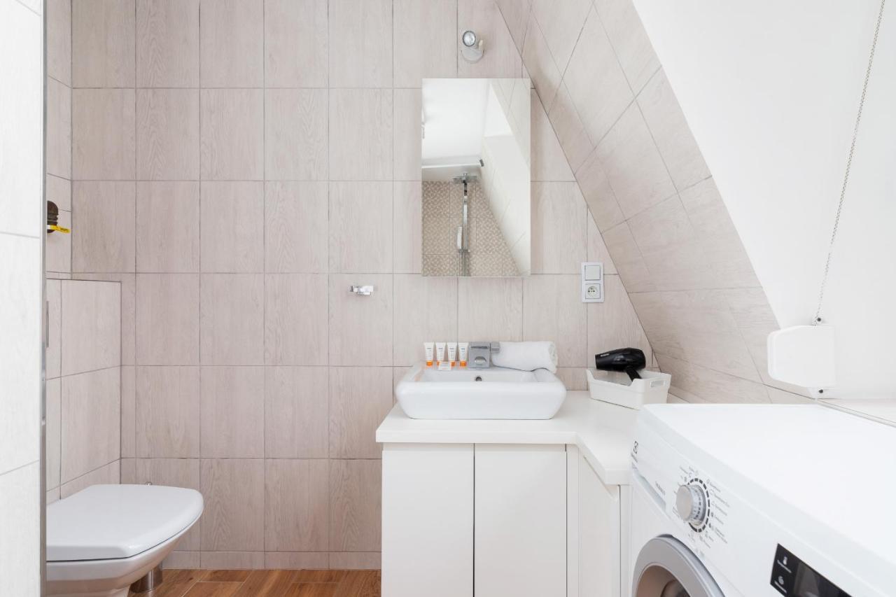 Radziwillowska Apartment Cracow Planty By Noclegi Renters Krakow Bagian luar foto