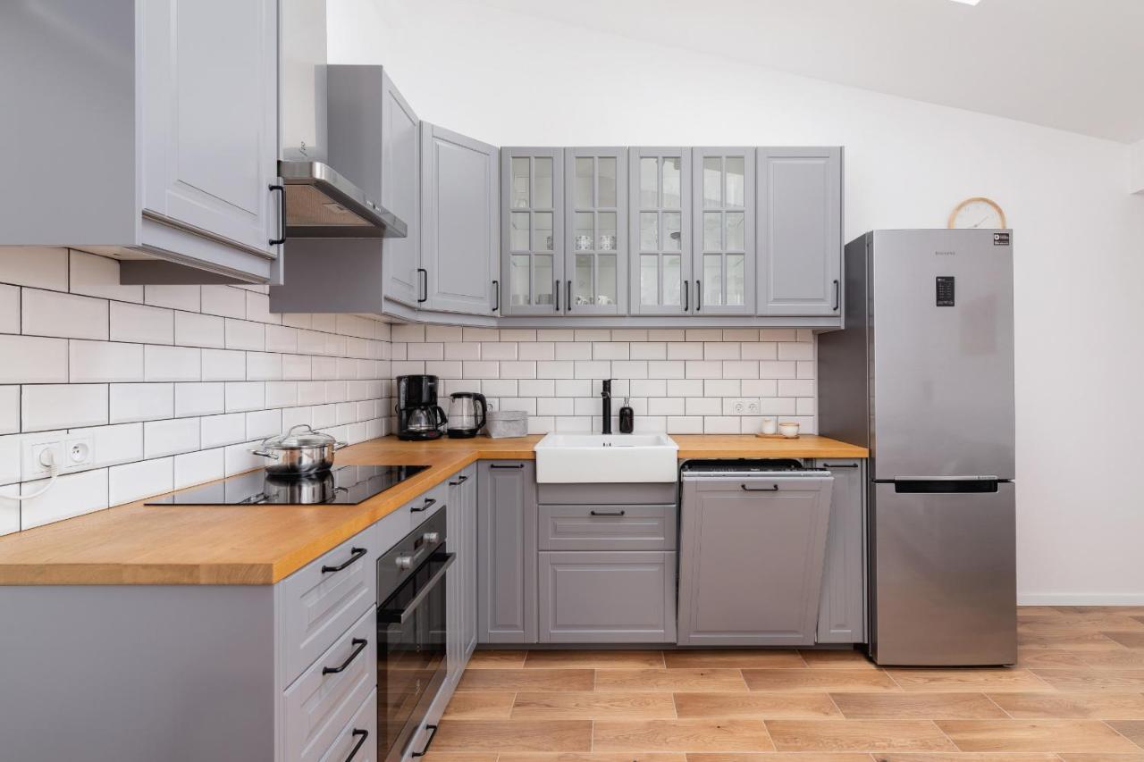Radziwillowska Apartment Cracow Planty By Noclegi Renters Krakow Bagian luar foto