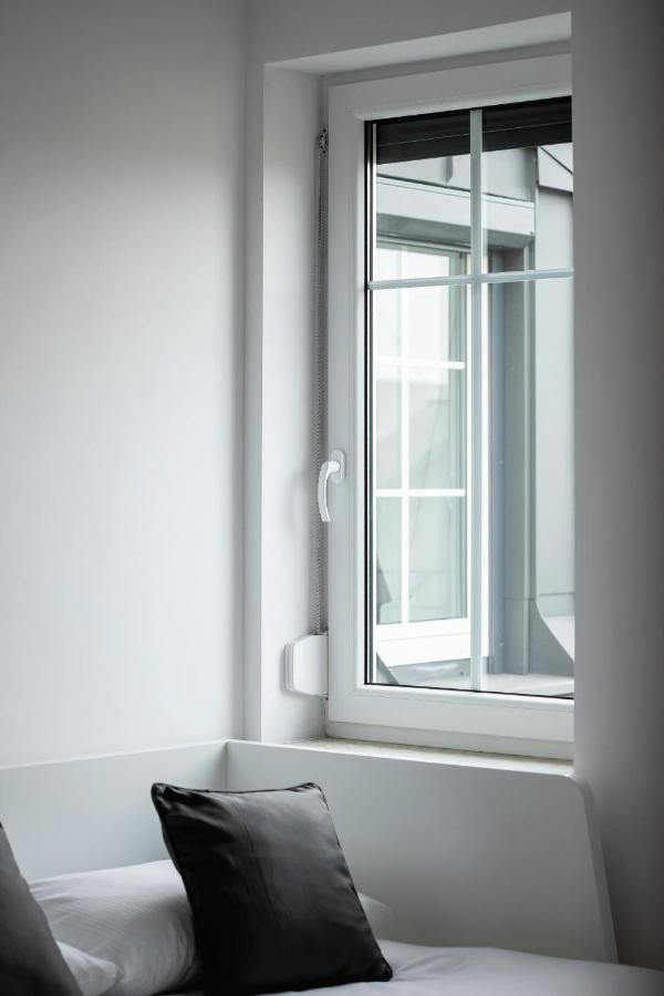 Radziwillowska Apartment Cracow Planty By Noclegi Renters Krakow Bagian luar foto